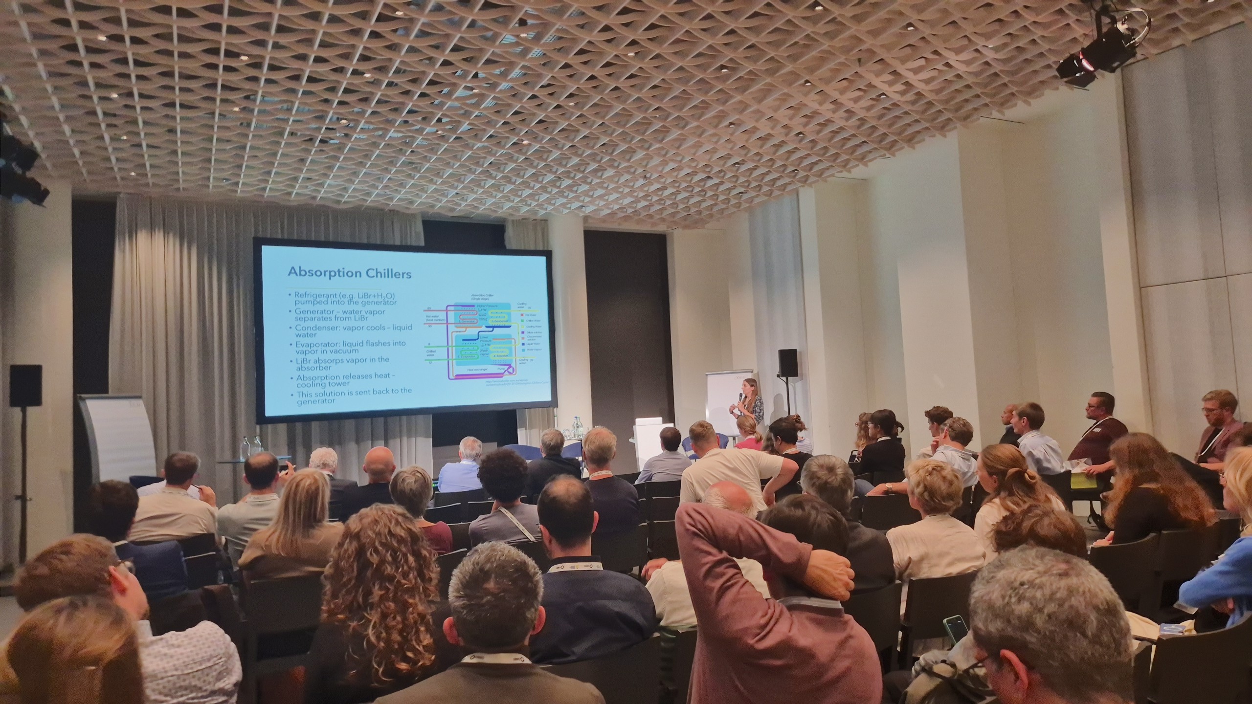 A SZETÁV kísérleti távhűtési projektje a 2025-ös Európai Geotermális Konferencián